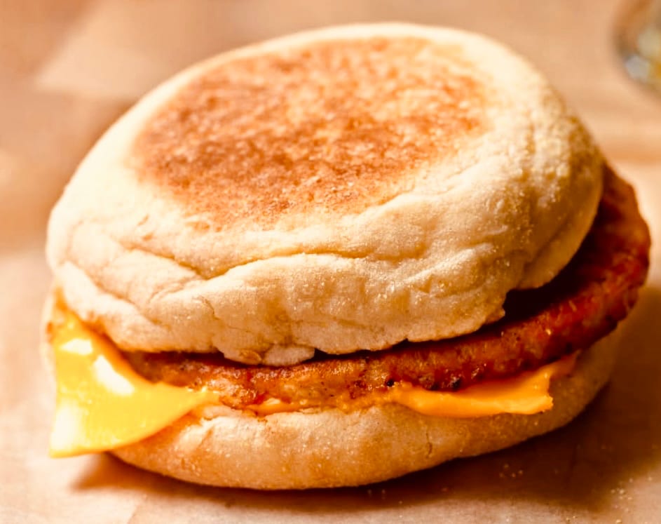 Egg Sandwich Sausage, Bacon or Ham.