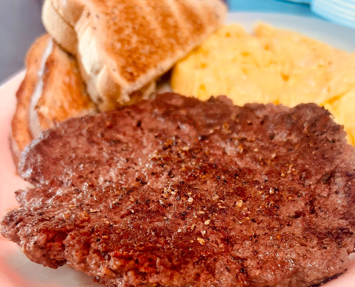 Chopped Steak 10 Oz and Eggs.