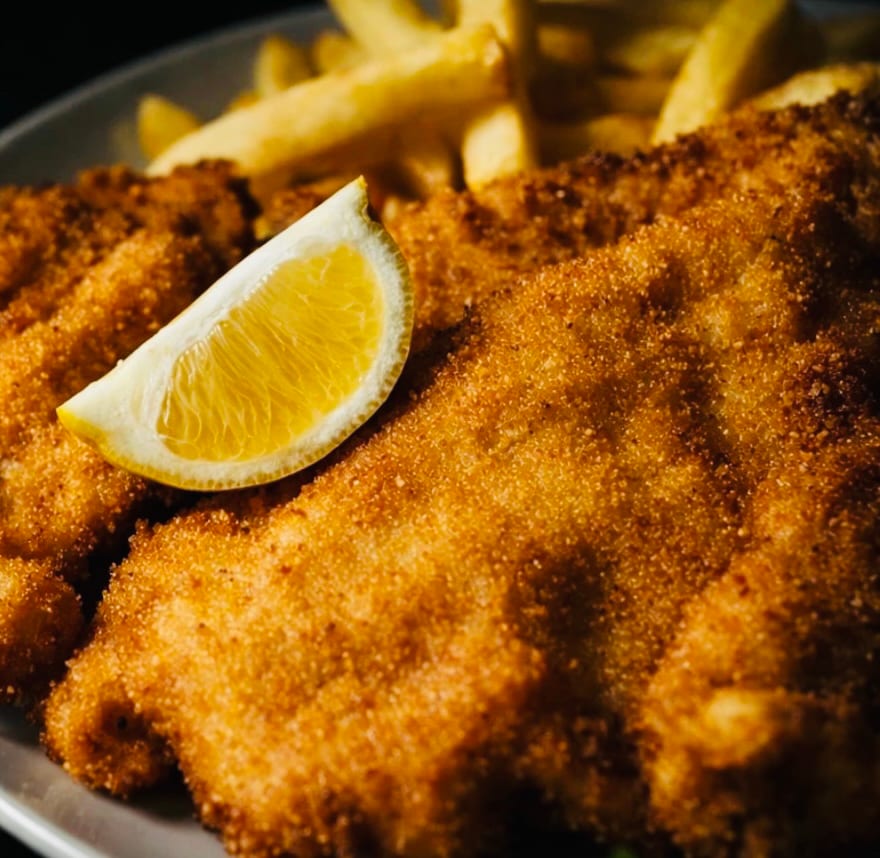 Fish & Chips (cod).